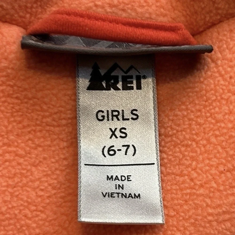REI girls hooded